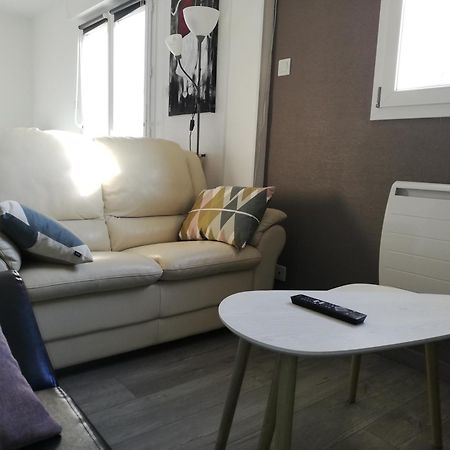 Agréable maison neuve, 5 personnes, piscine hors-sol privée du 15 juin à mi-septembre Moëlan-sur-Mer Esterno foto