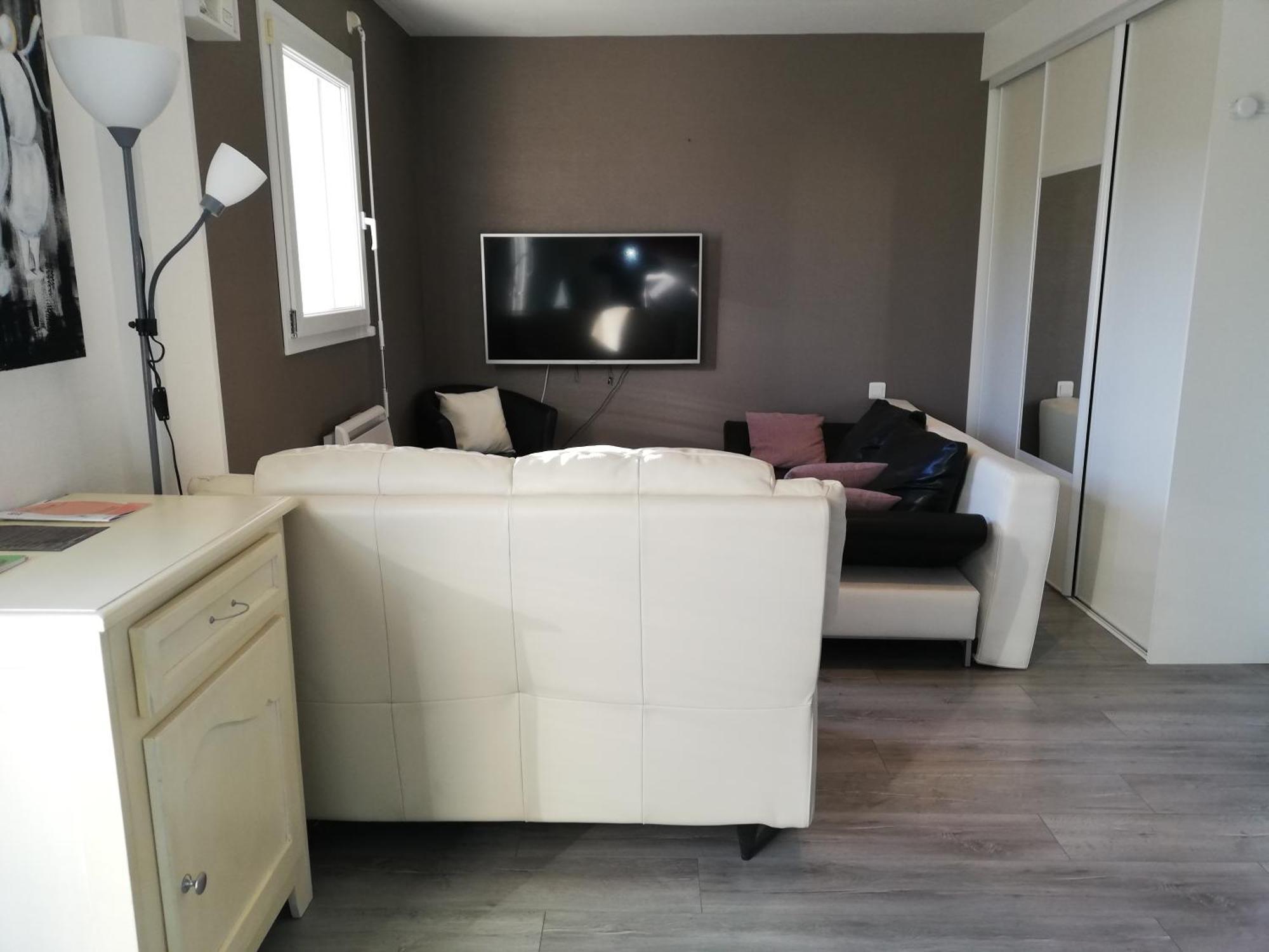 Agréable maison neuve, 5 personnes, piscine hors-sol privée du 15 juin à mi-septembre Moëlan-sur-Mer Esterno foto